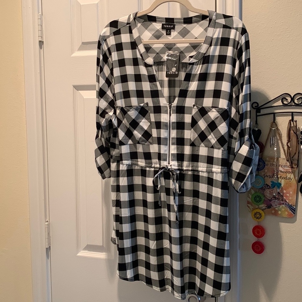 Size 2x torrid tunic style blouse
